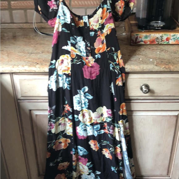 Anthropologie Yumi Kim Floral Maxi Dress Smocked Back Floral Print - Picture 4 of 7
